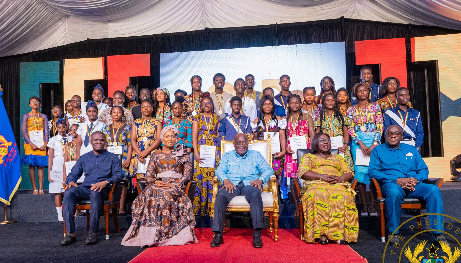 President Akufo-addo Presents Gold Award To 200 Young People 