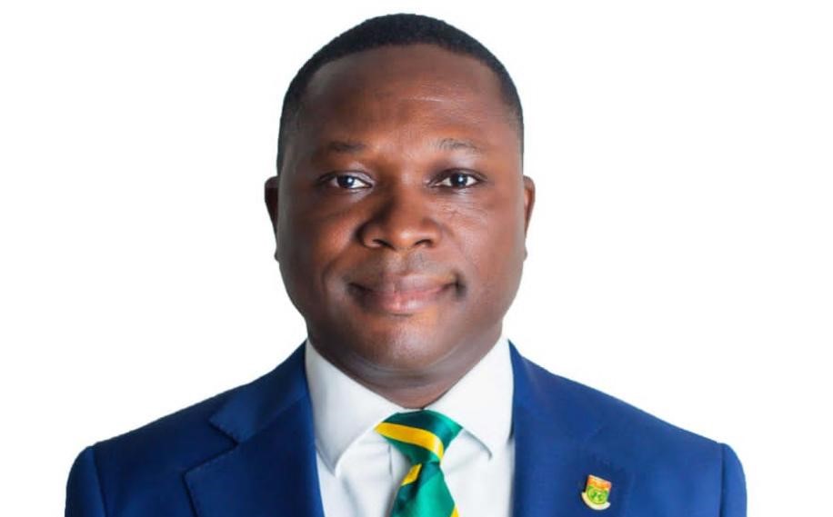 Institute of Bankers designs programme for banking professionals