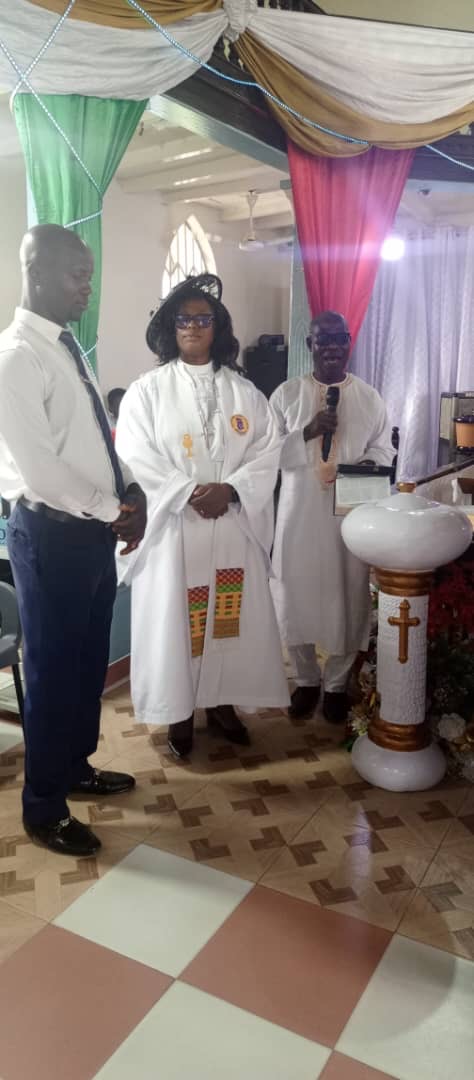 Minister Of Ebenezer Methodist Donates To Church Ghana News Agency Minister Of Ebenezer Methodist Donates To Church Ghana News Agency