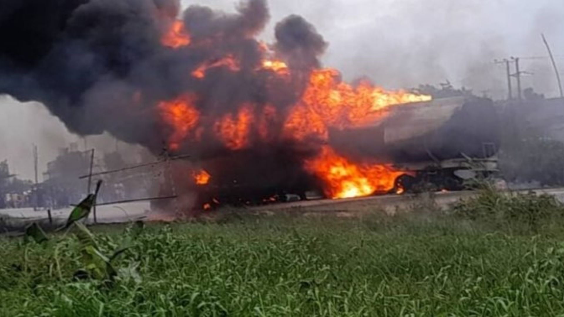 At least 94 die after fuel tanker explosion in Nigeria | Ghana News Agency