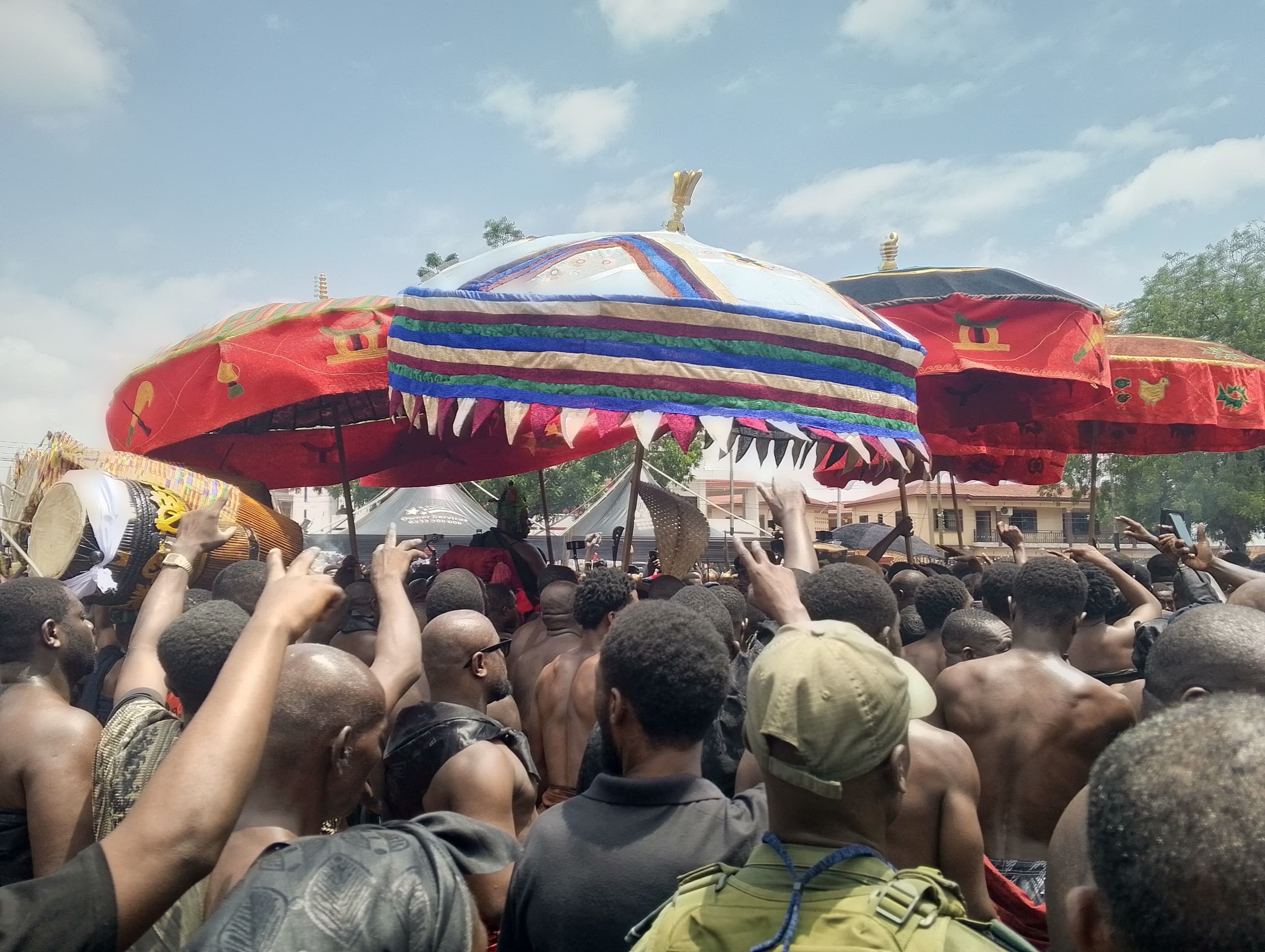 Social Rites Asantehemaa’s Doteyie: Hundreds of people join Asantehene in mourning ...