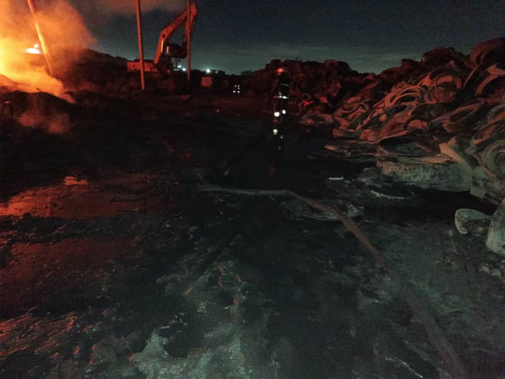Fire guts equipment at Yota Energy Company Limited at Shai Hills ...