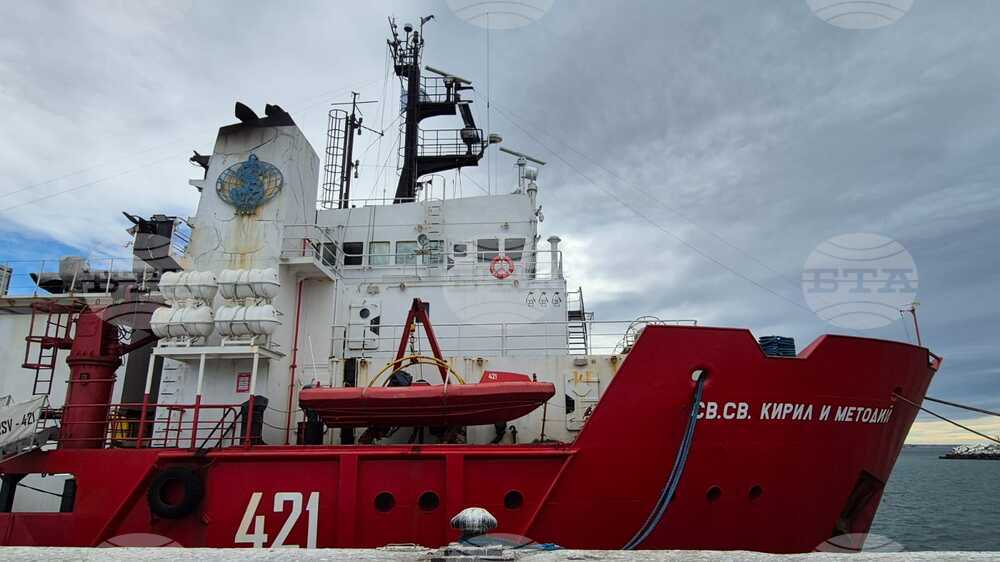 Scientists conduct Black Sea Studies at 800 metres depths using Bulgarian Naval Research vessel