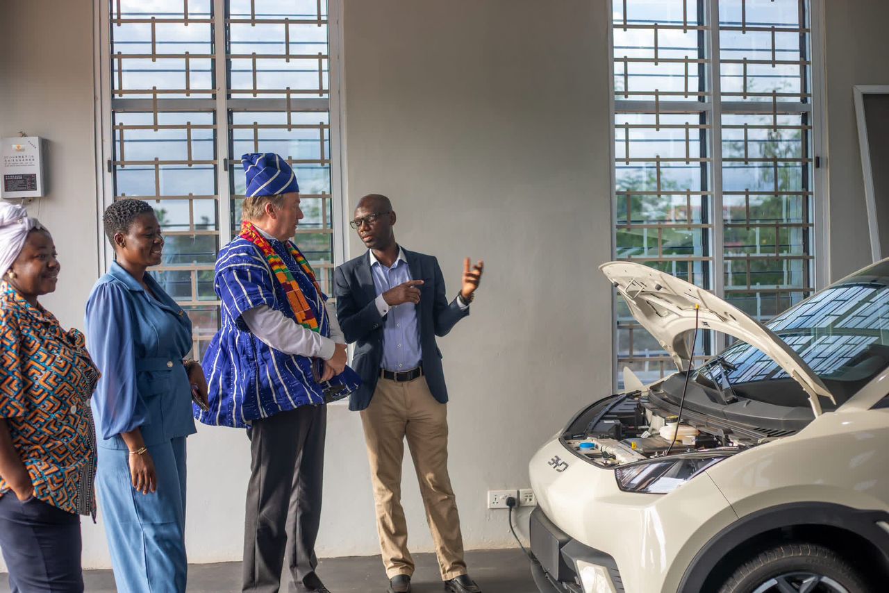 STU strengthens partnership with Canada’s Fanshawe College to advance EVs technology 