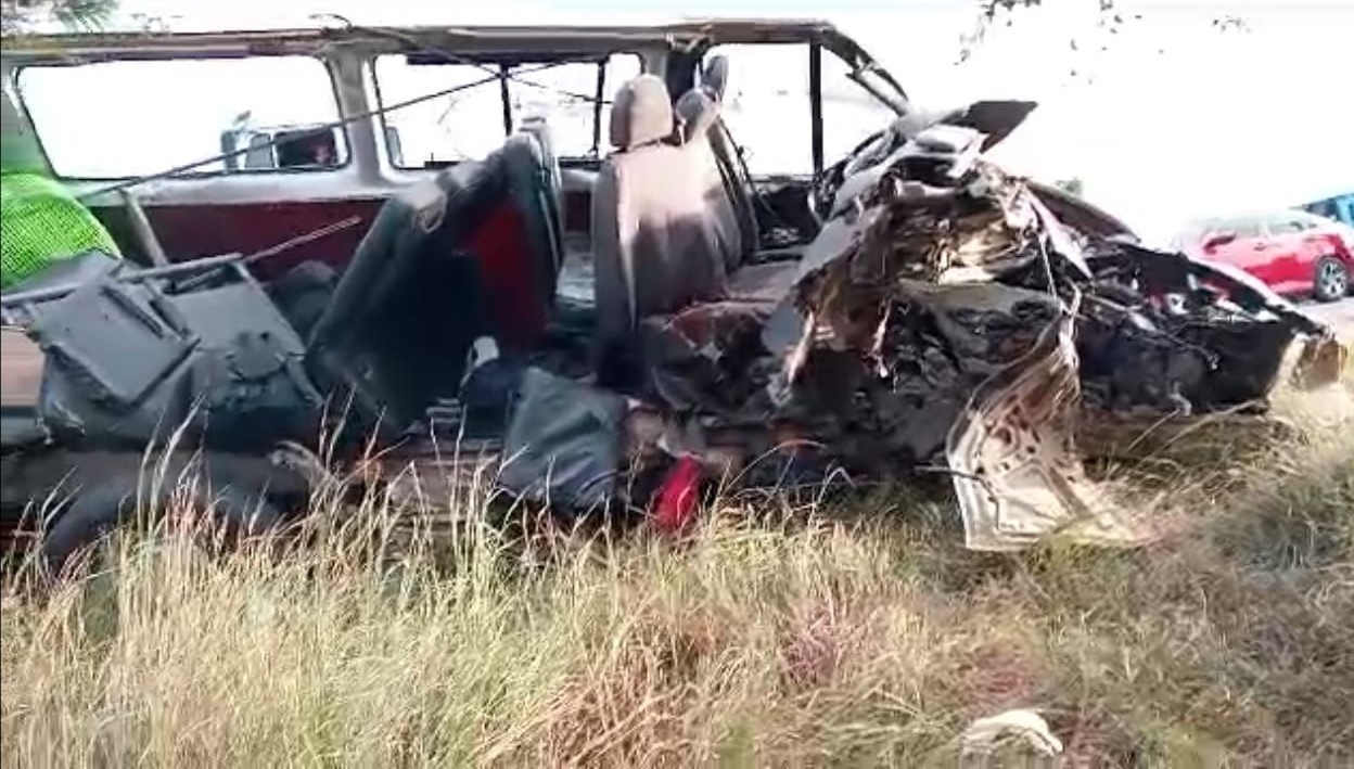 Six dead, three injured in road crash at Sege