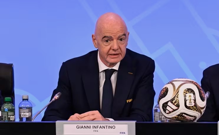 Infantino offers apology but ‘no answers’ at FIFA meeting over World Cup plan